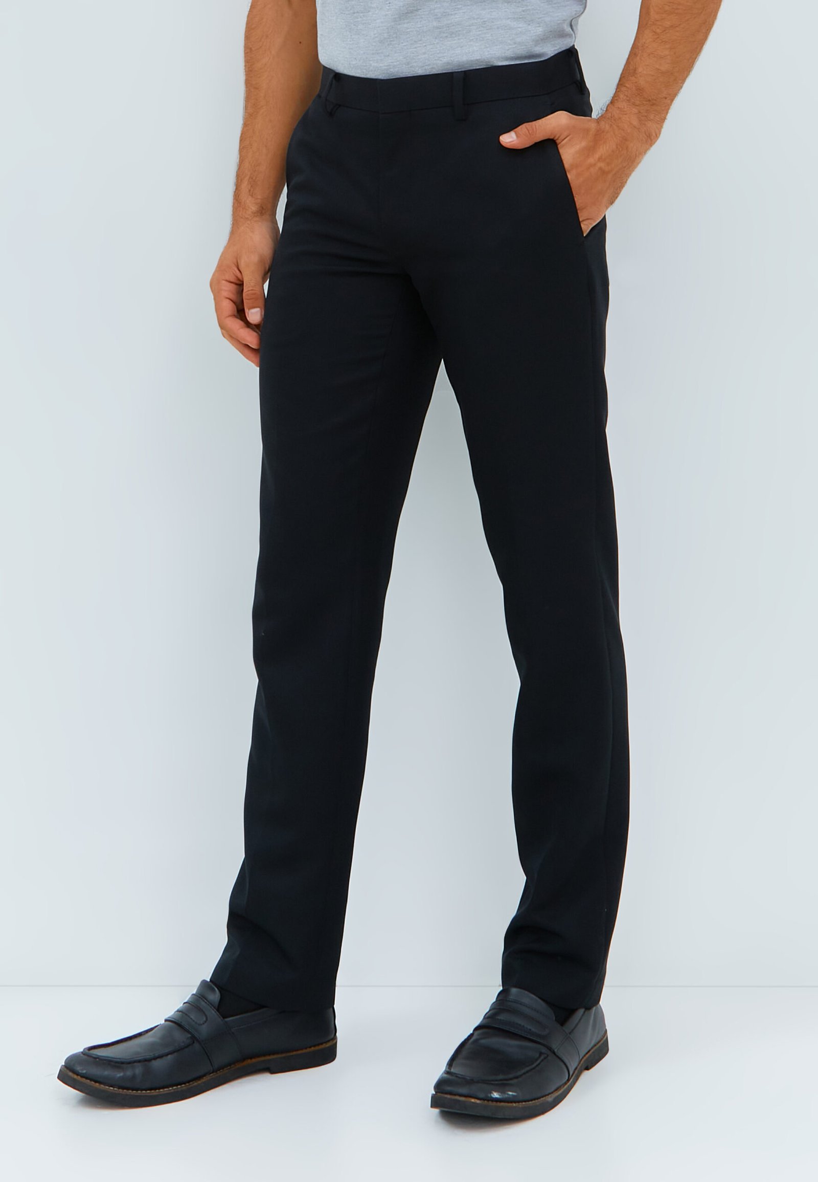 Jobb Pioneer Celana Panjang Pria Slim Fit Dark Black - Image 2