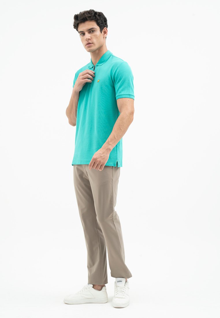 Jack Nicklaus Torrez Polo Shirt Pria Regular Fit Peackok Green - Image 5