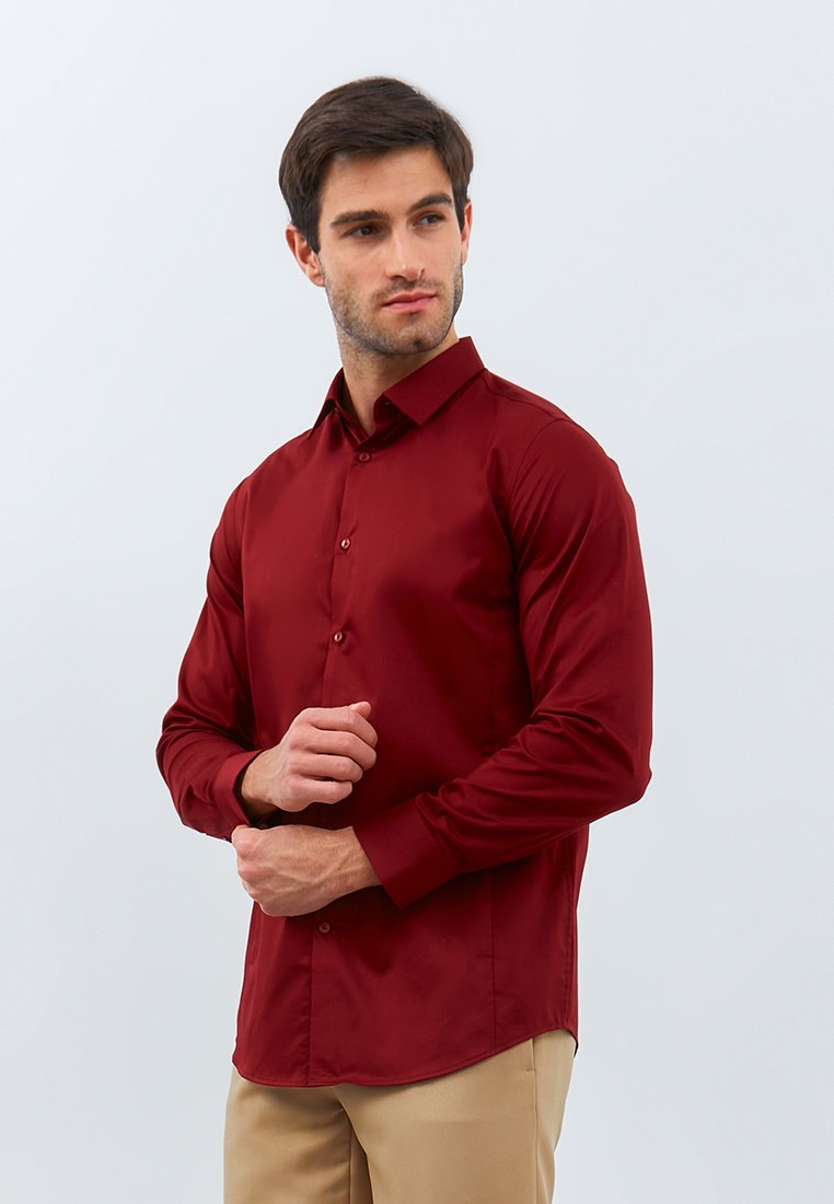 Jobb Calvington Kemeja Pria Lengan Panjang Slim Fit Wine - Image 2