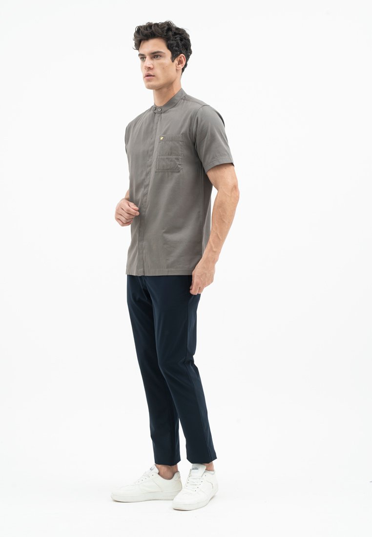 Jack Nicklaus Fortunato Kemeja Pria Lengan Pendek Slim Fit Dark Grey - Image 5