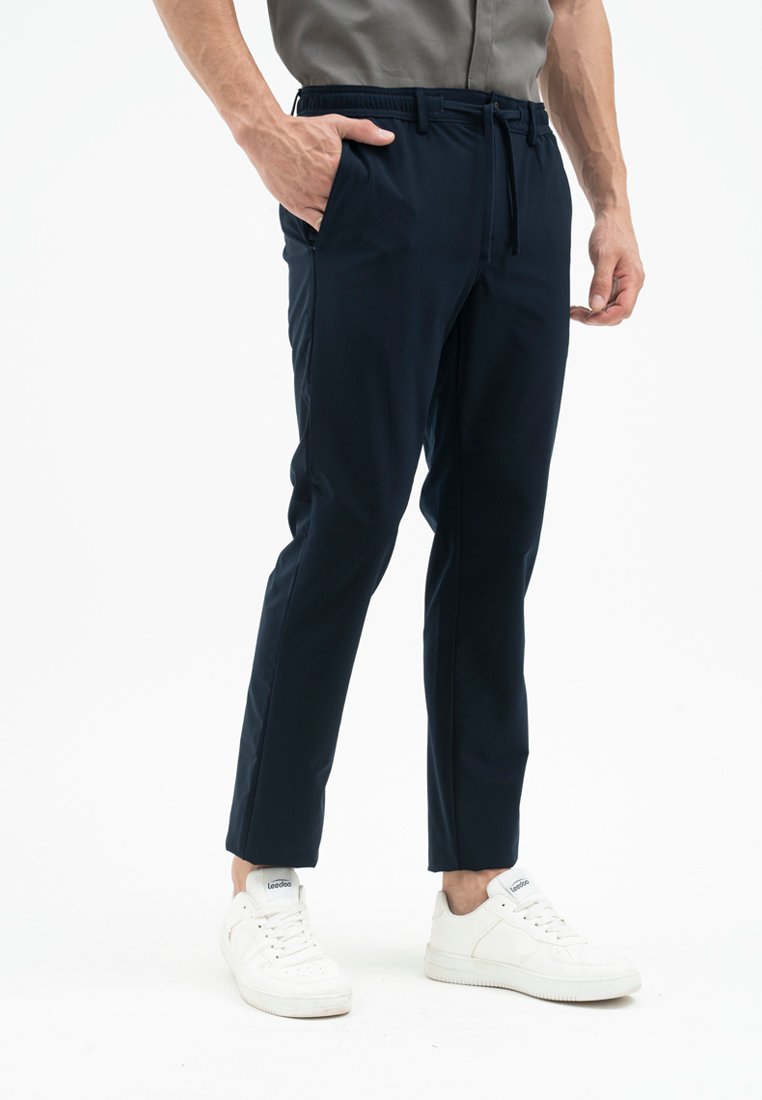 Jack Nicklaus Gravity Celana Panjang Pria Slim Fit Black - Image 3