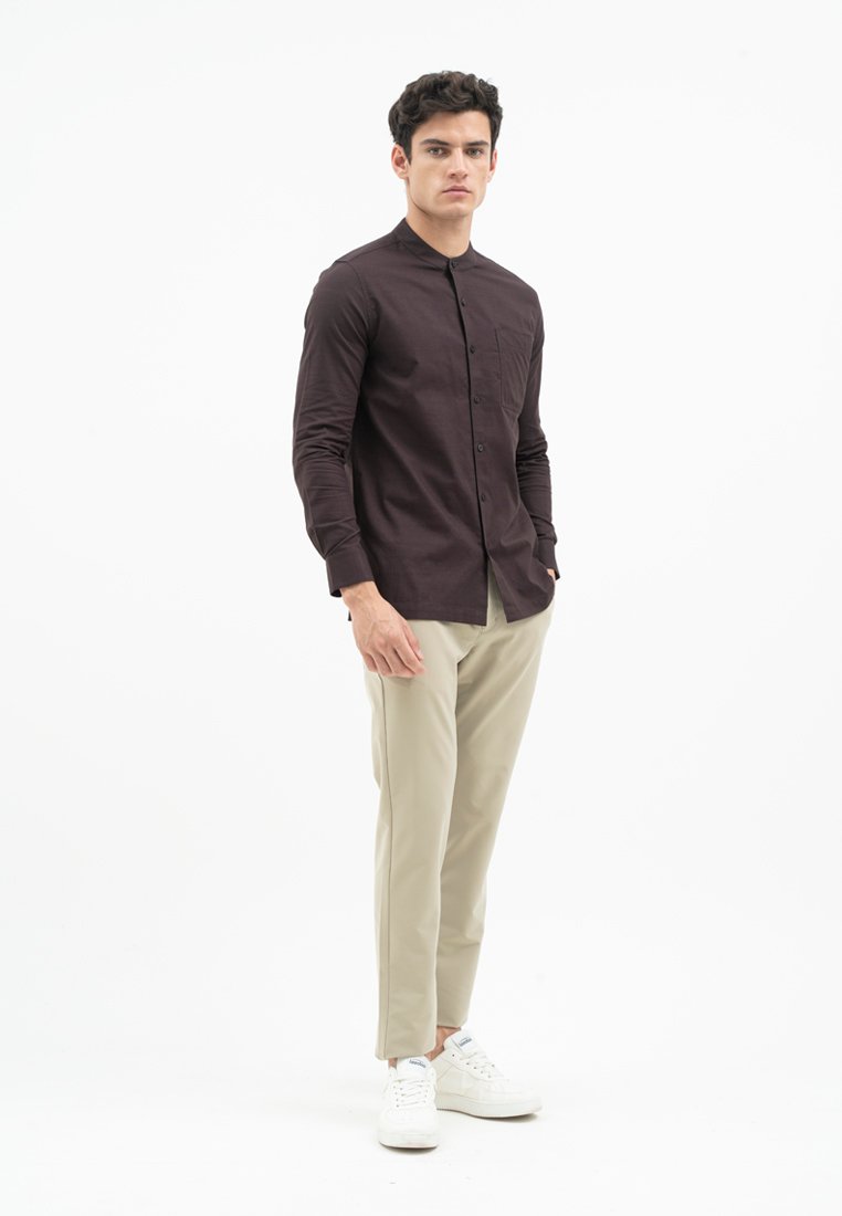 Jack Nicklaus Jet Set Kemeja Pria Lengan Panjang Slim Fit Dark Brown - Image 6