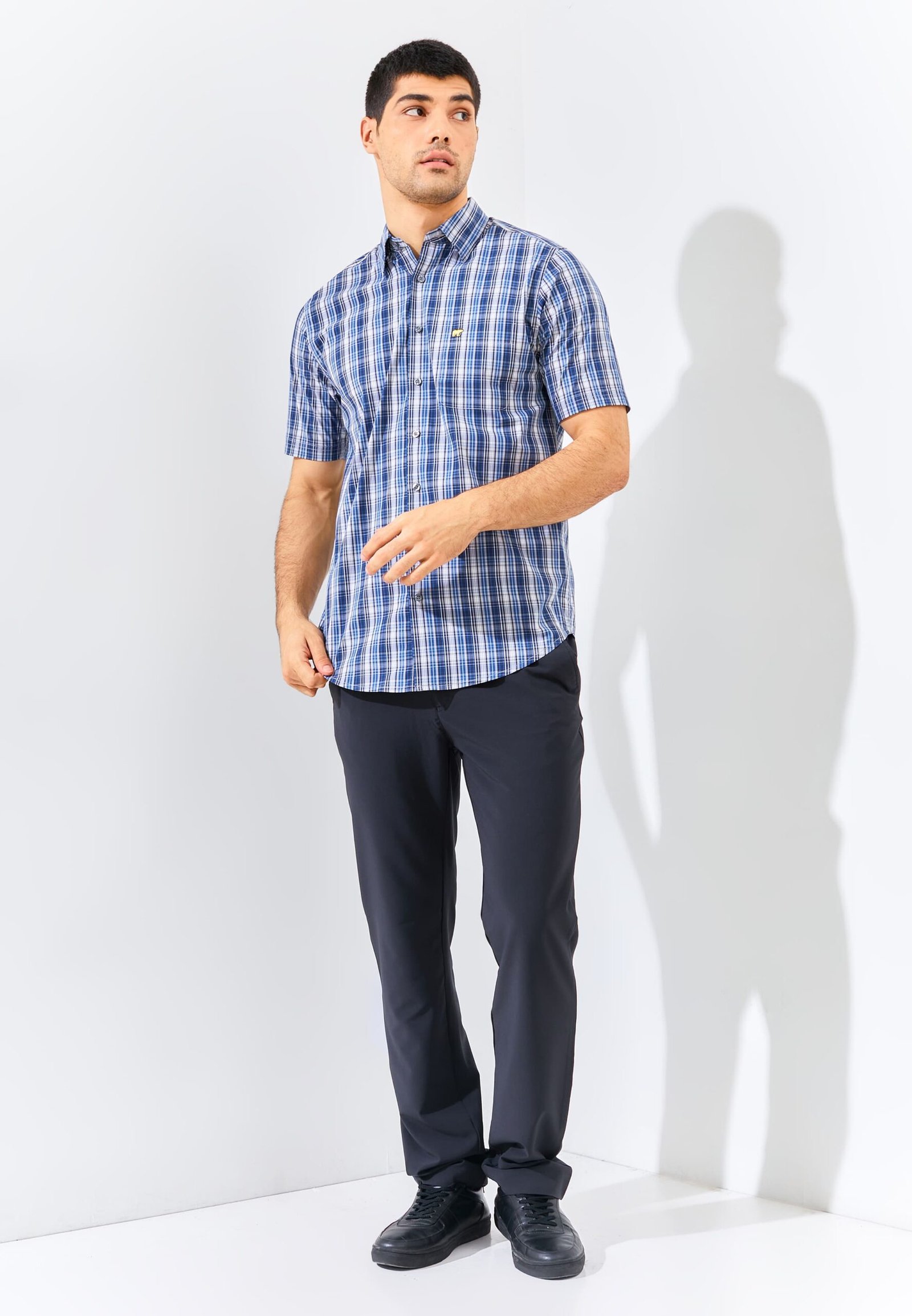 Jack Nicklaus Arturo Chelsea Plaid Short Sleeve Classic Navy