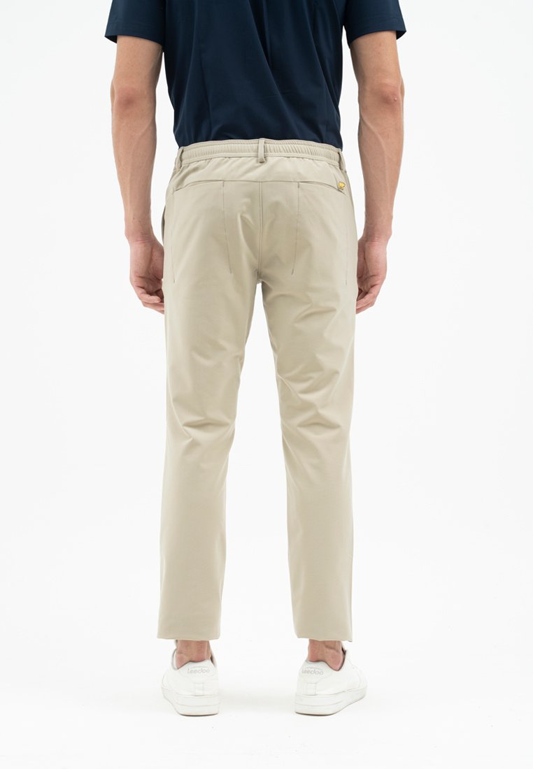 Jack Nicklaus Gravity Celana Panjang Pria Slim Fit Sand - Image 5