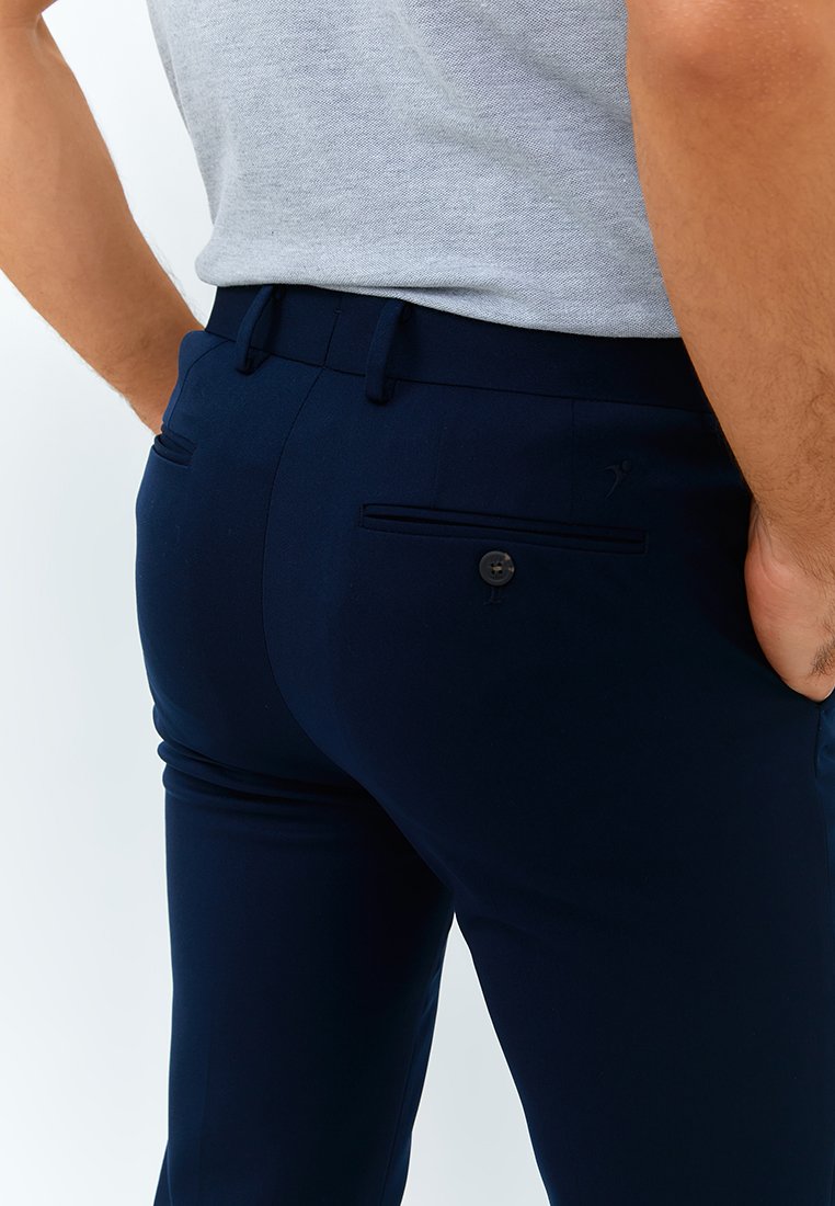 Jobb Starlight Celana Panjang Chinos Modern Slim Fit Navy - Image 5