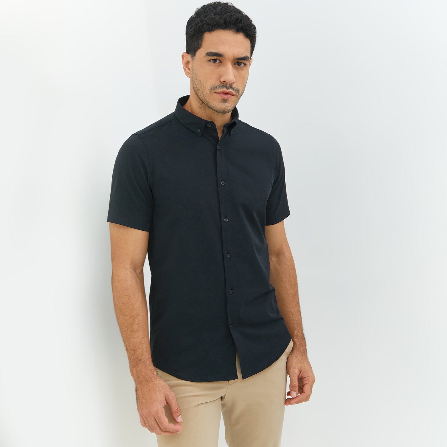 Jobb Elton Kemeja Pria Lengan Pendek Slim Fit Hitam