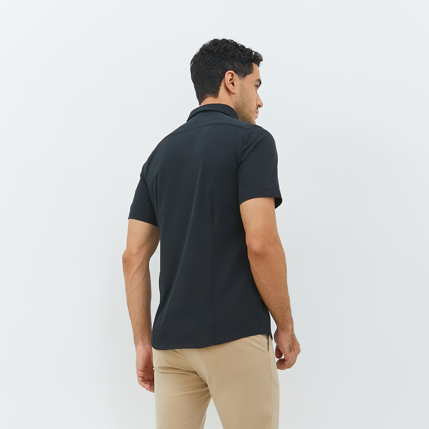 Jobb Elton Kemeja Pria Lengan Pendek Slim Fit Hitam - Image 4