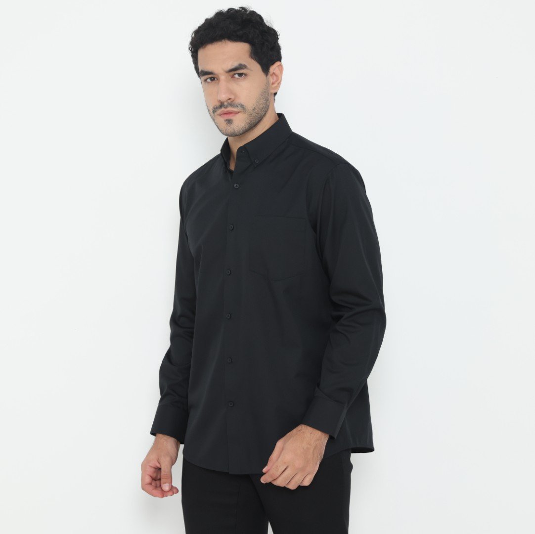 Jobb Montana Kemeja Pria Lengan Panjang Regular Fit Hitam - Image 2