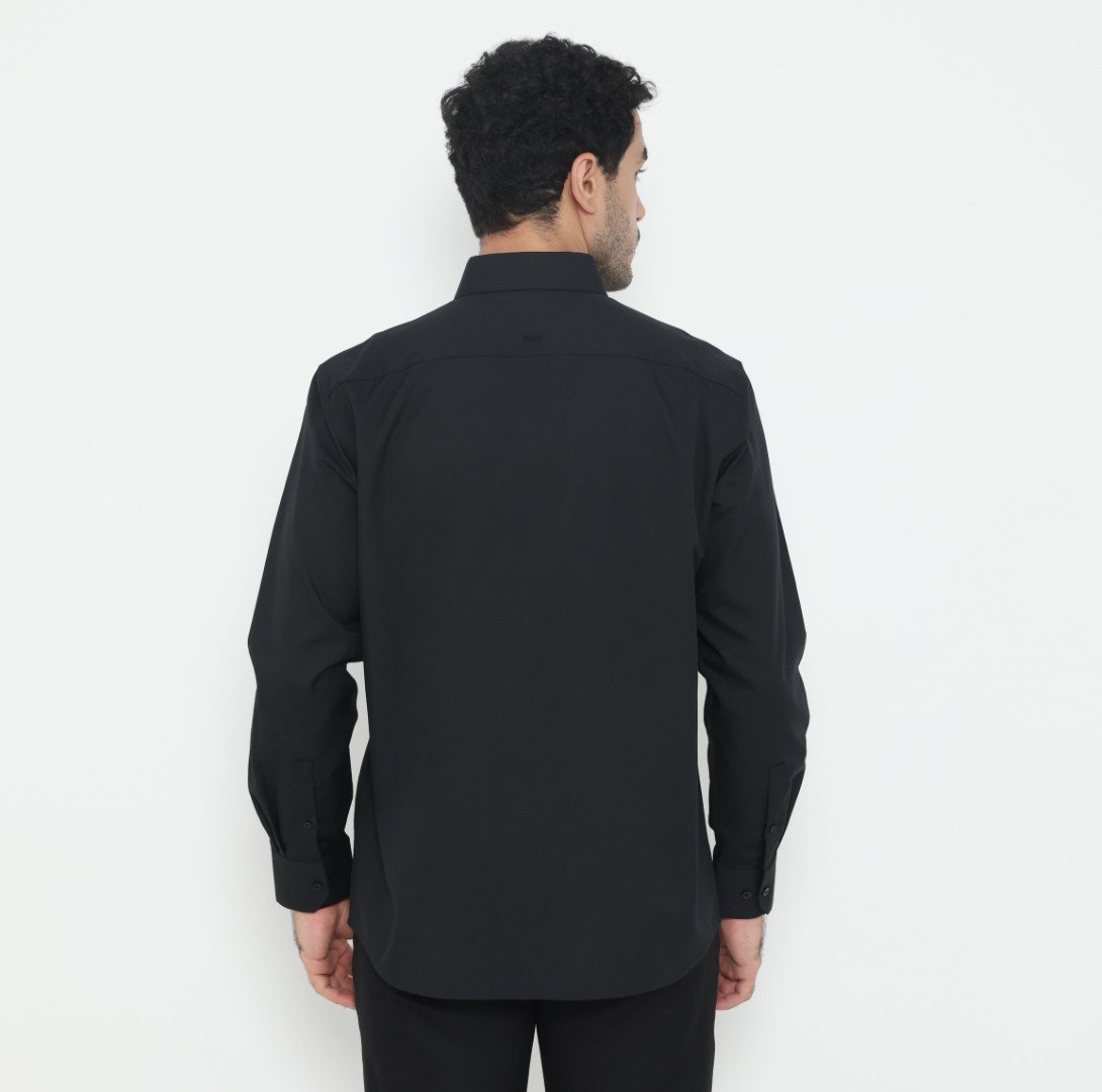 Jobb Montana Kemeja Pria Lengan Panjang Regular Fit Hitam - Image 3