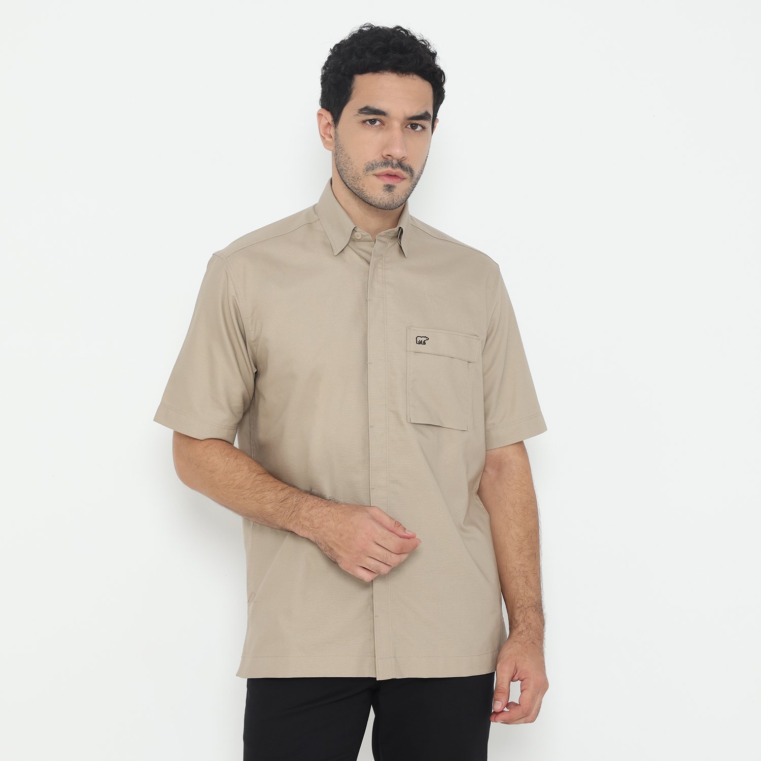 Jack Nicklaus Chester Kemeja Pria Lengan Pendek Regular Fit Light Brown