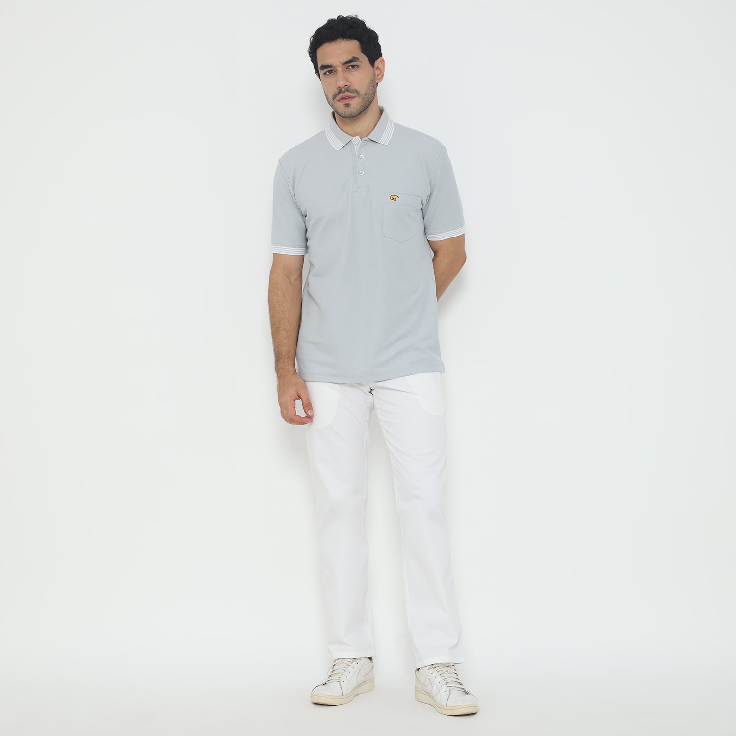 Jack Nicklaus Archibald Polo Shirt Pria Regular Fit Light Grey - Image 4