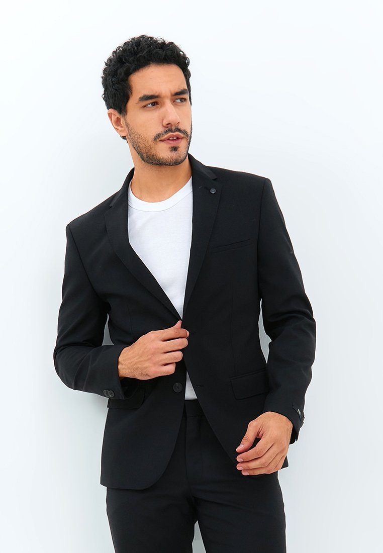 Jobb Downtown-T2 Jas Pria Slim Fit Hitam