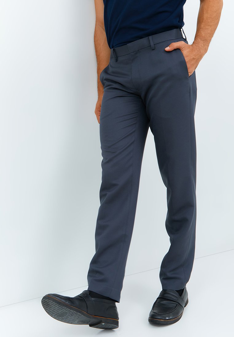 Jobb Pioneer Celana Panjang Pria Slim Fit Dark Grey - Image 6