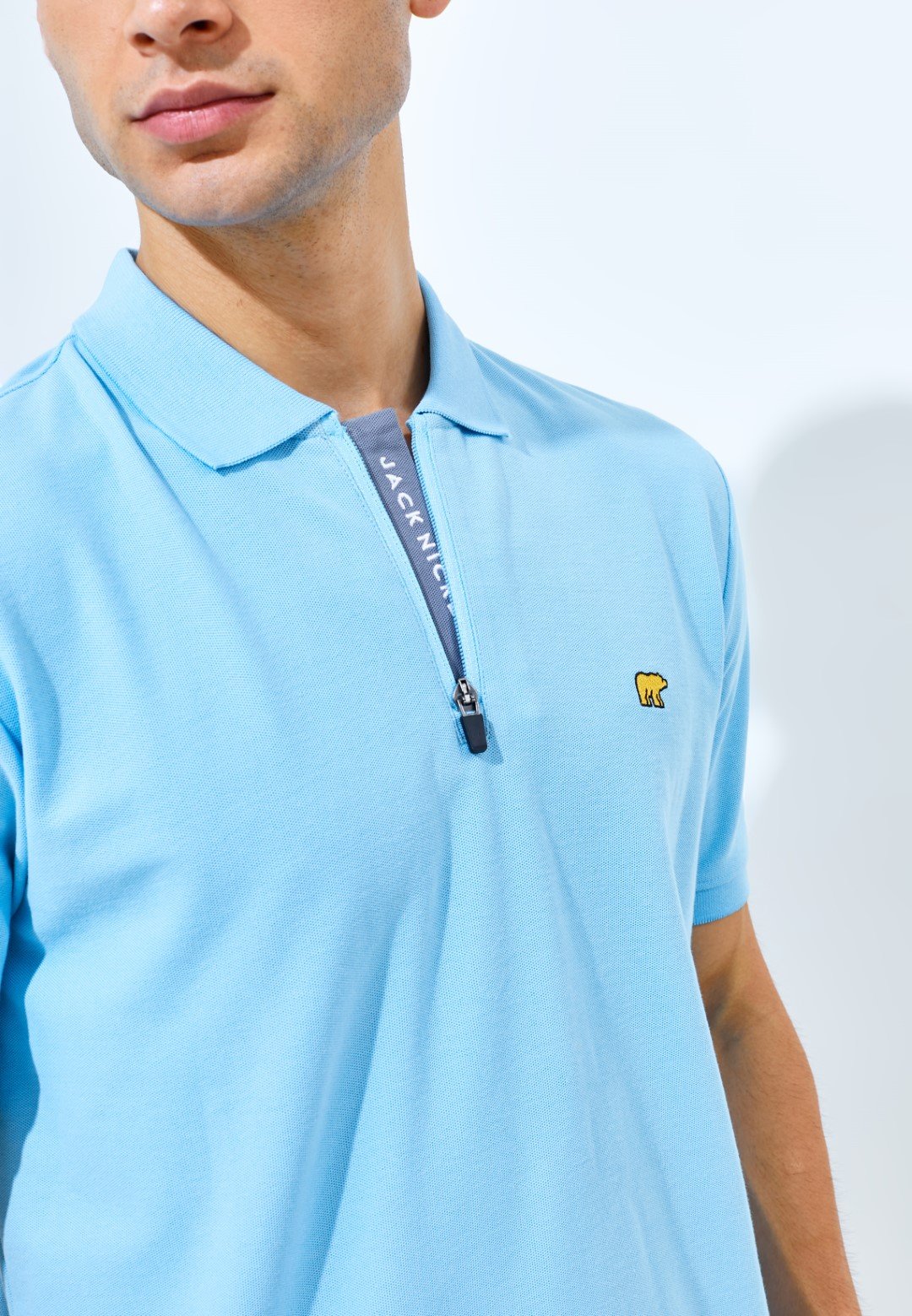 Jack Nicklaus Benedict Polo Shirt Pria Regular Fit Light Blue - Image 5