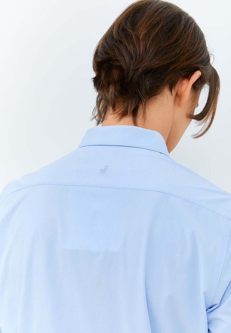 Jobb Beverly Kemeja Pria Lengan Panjang Slim Fit Light Blue - Image 6