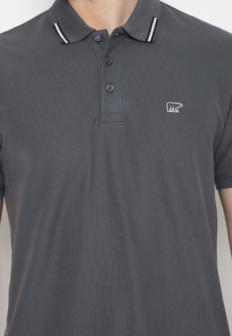 Jack Nicklaus Brave Polo Shirt Pria Regular Fit Iron Gate - Image 5