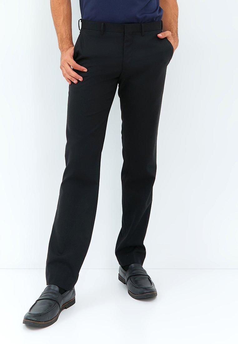 Jobb Downtown-B Celana Panjang Pria Slim Fit Hitam
