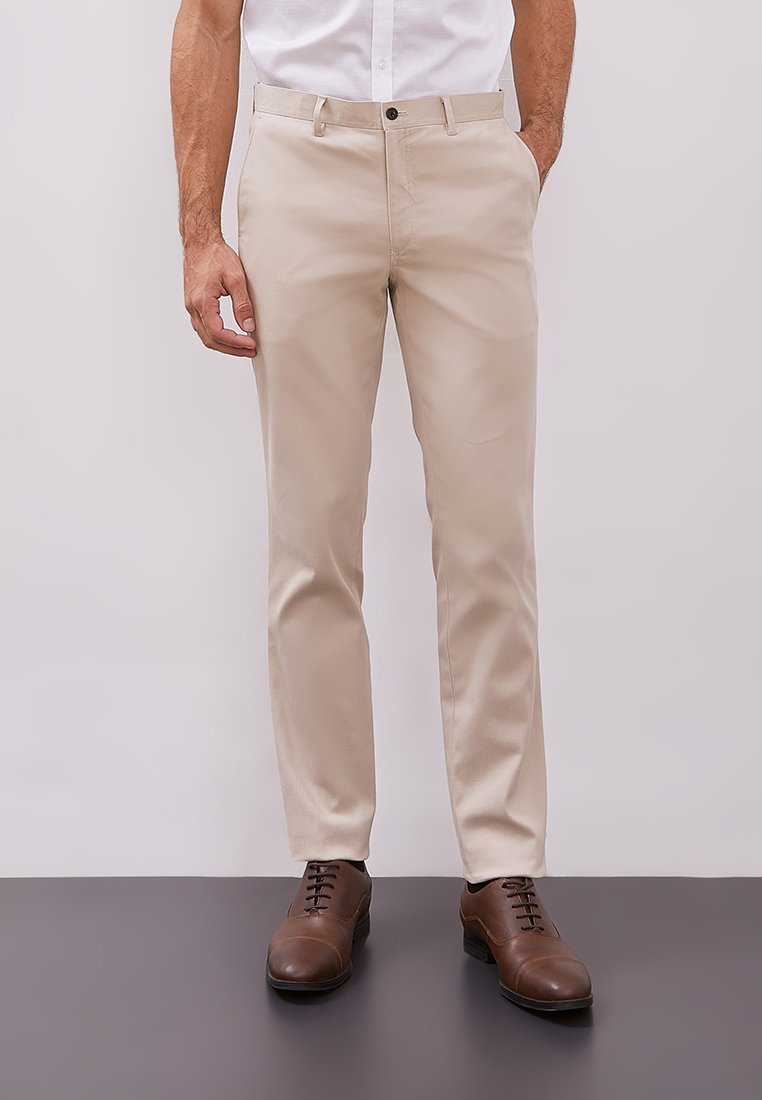 Jobb Clapton Celana Panjang Chinos Pria Modern Slim Fit Khaki