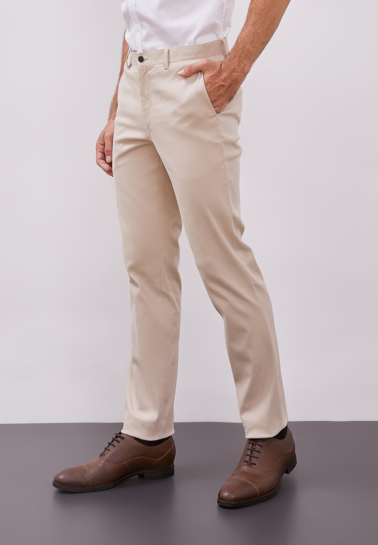 Jobb Clapton Celana Panjang Chinos Pria Modern Slim Fit Khaki - Image 2