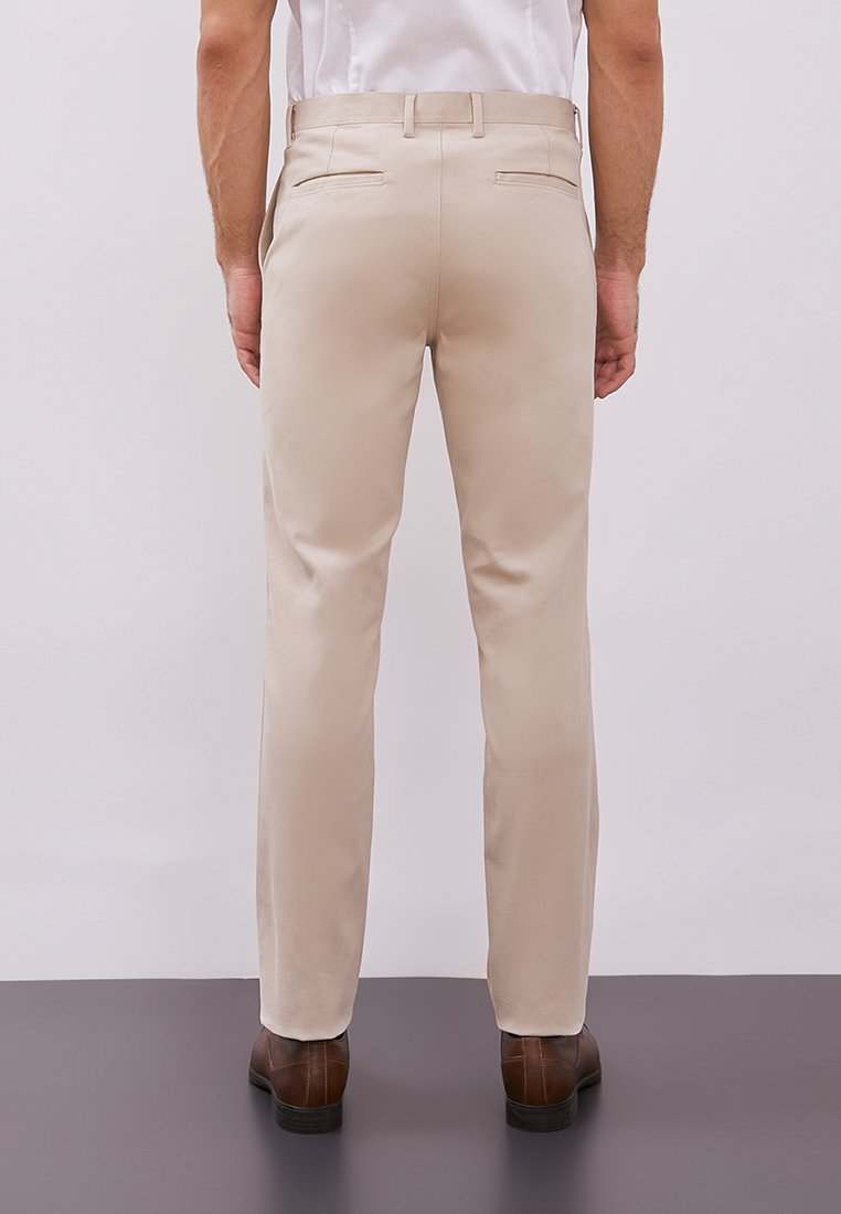 Jobb Clapton Celana Panjang Chinos Pria Modern Slim Fit Khaki - Image 4
