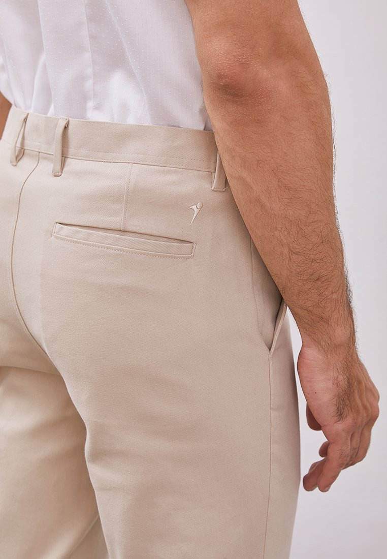 Jobb Clapton Celana Panjang Chinos Pria Modern Slim Fit Khaki - Image 5
