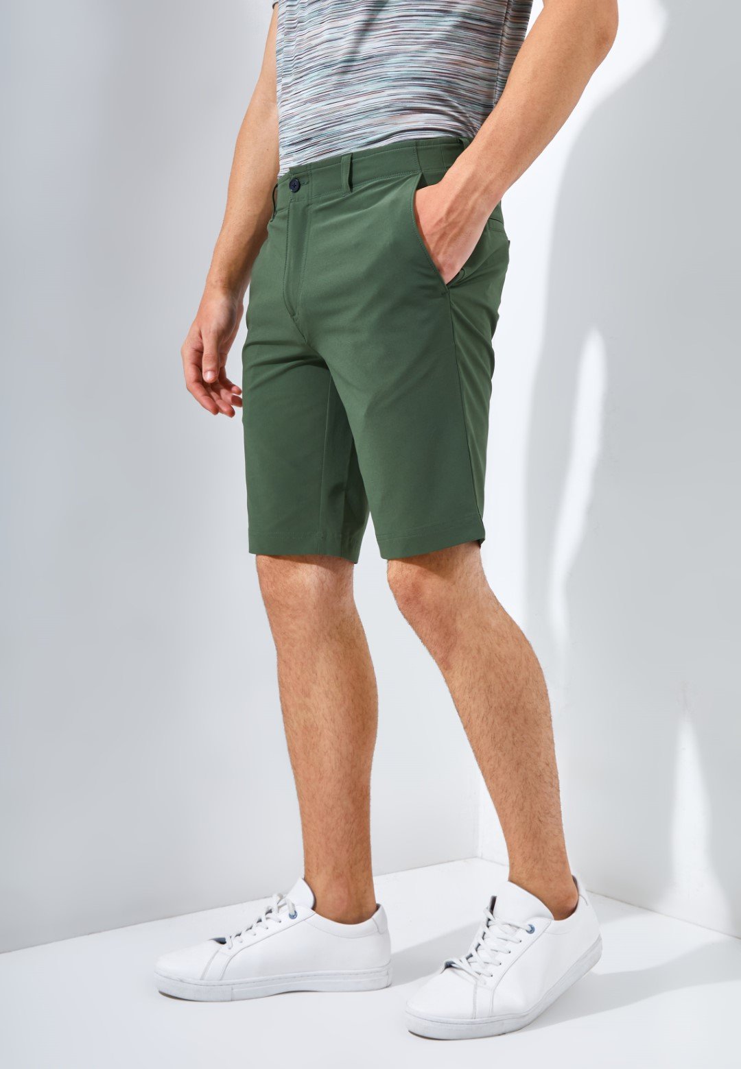 Jack Nicklaus Conrad Premium Celana Pendek Pria Regular Fit Olive - Image 2