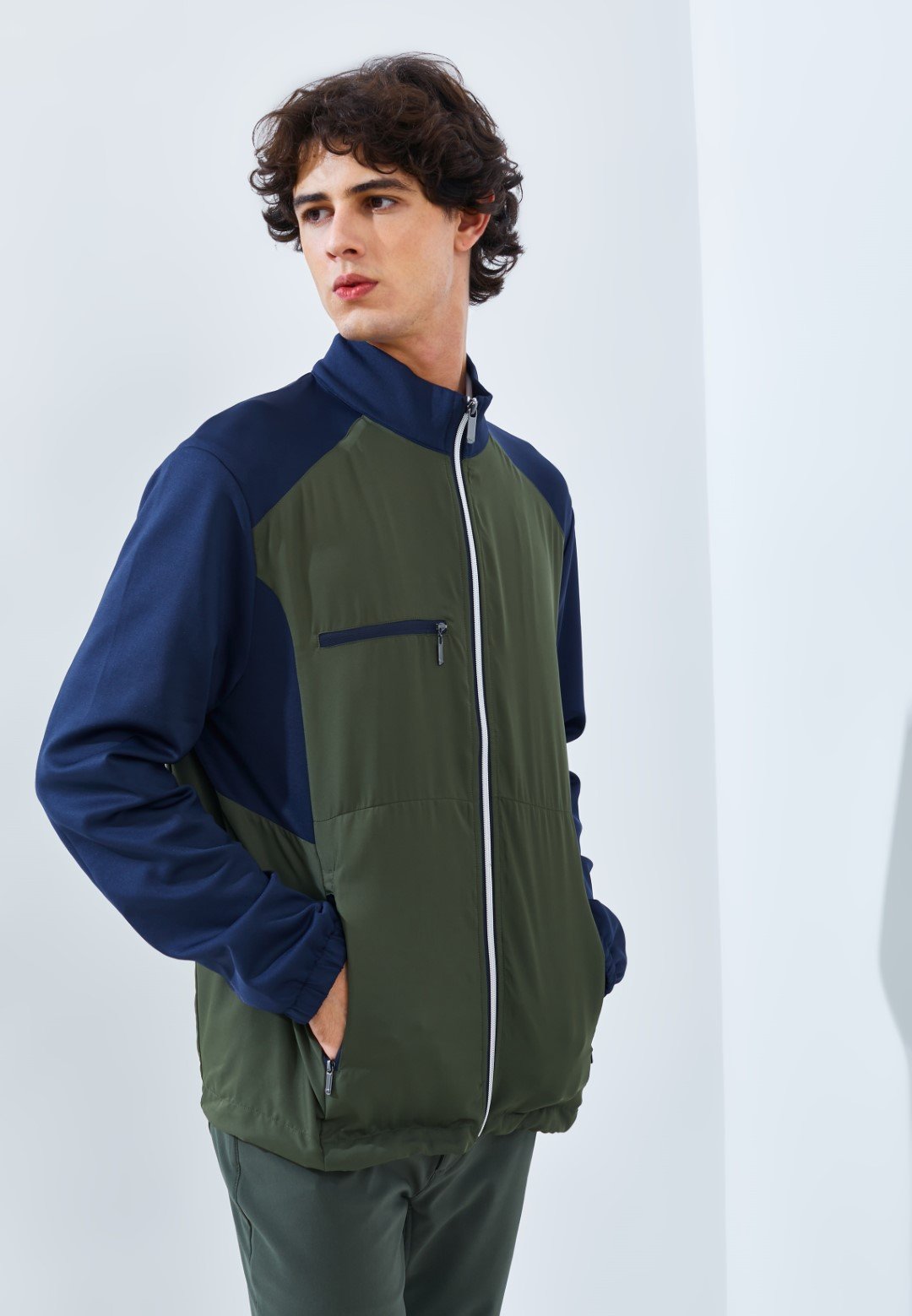 Jack Nicklaus Crowne Premium Jacket Virtual Olive - Image 2