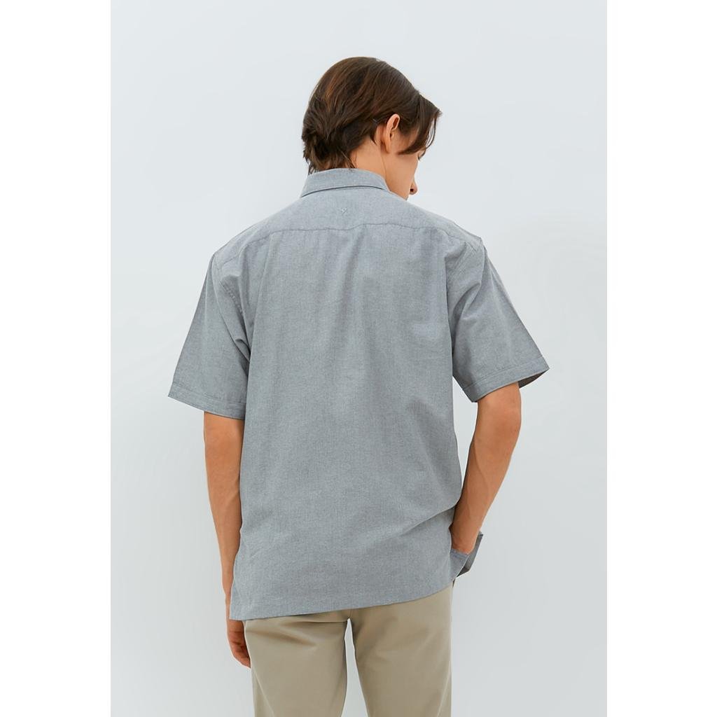 Jobb Ontario Kemeja Pria Lengan Pendek Regular Fit Hitam - Image 5