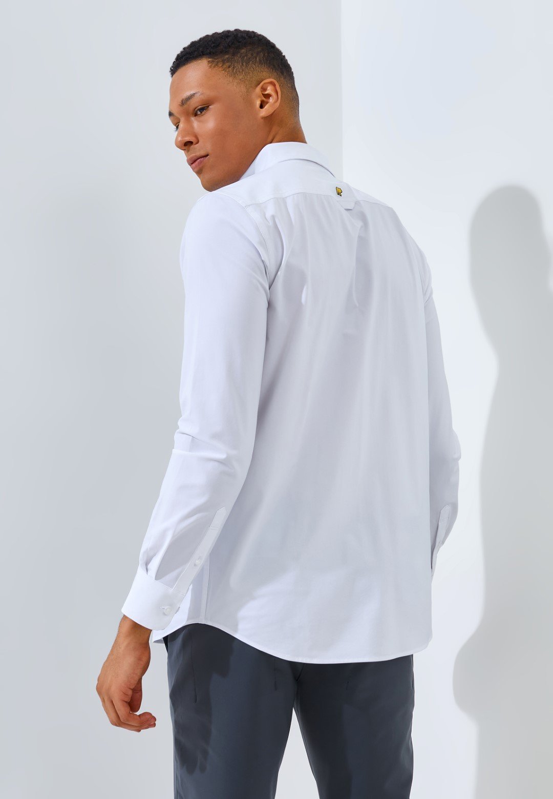 Jack Nicklaus Dapper Groove Kemeja Pria Lengan Panjang Slim Fit White - Image 3