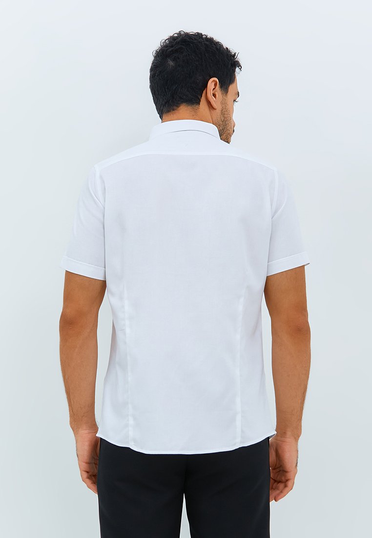 Jobb Perkins Kemeja Pria Lengan Pendek Slim Fit White - Image 3