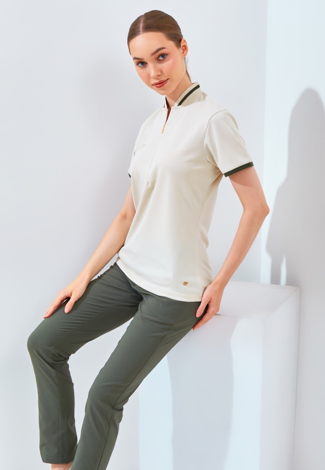 Jack Nicklaus Diana Ladies Premium Solid Zip Polo Ice Stone - Image 6