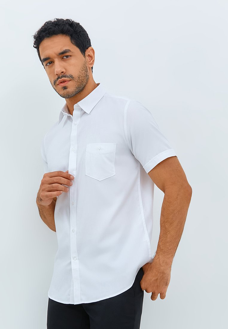 Jobb Perkins Kemeja Pria Lengan Pendek Slim Fit White - Image 2