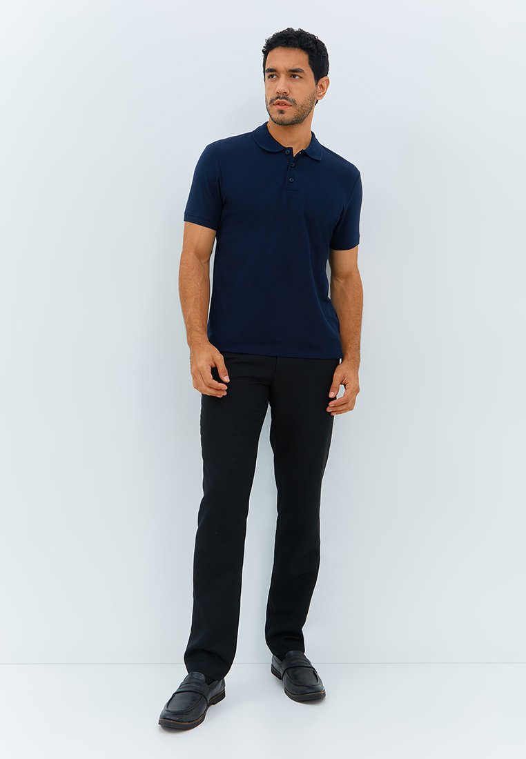 Jobb Galvin Polo Shirt Pria Lengan Pendek Slim Fit Navy - Image 4
