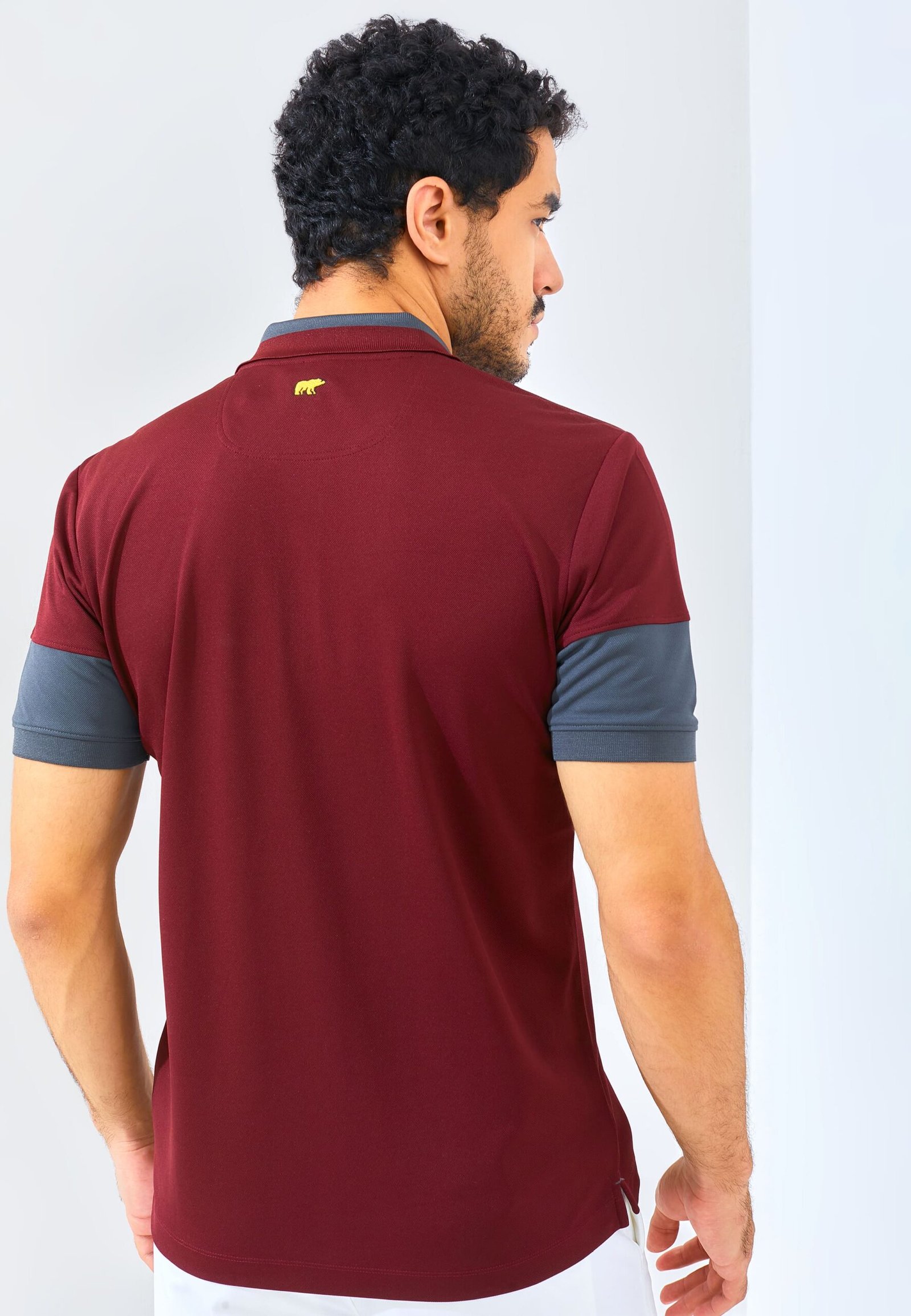 Jack Nicklaus Clark Polo Shirt Pria Slim Fit Burgundy - Image 3