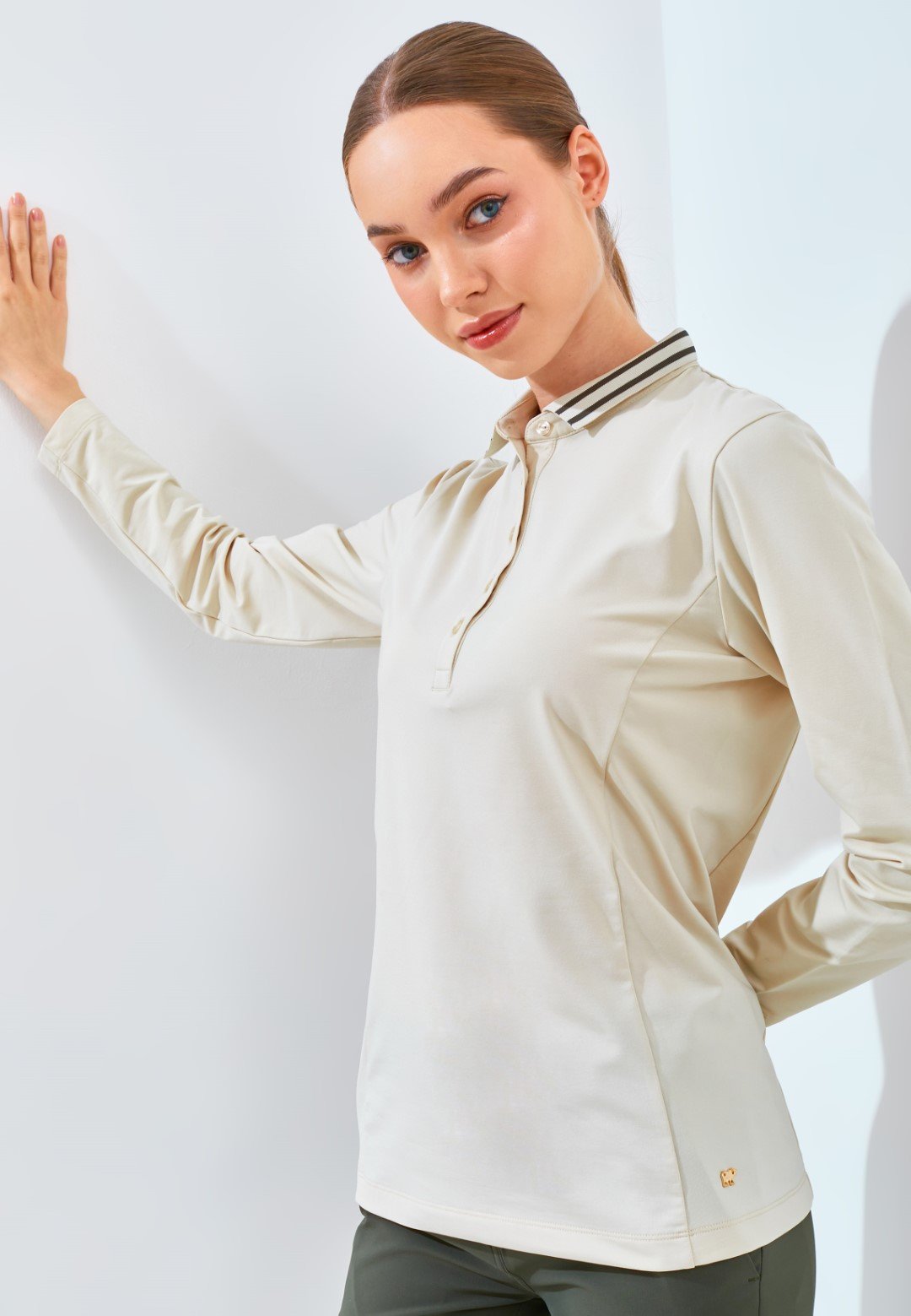 Jack Nicklaus Ferine Ladies Premium Solid Polo Ice Stone - Image 2