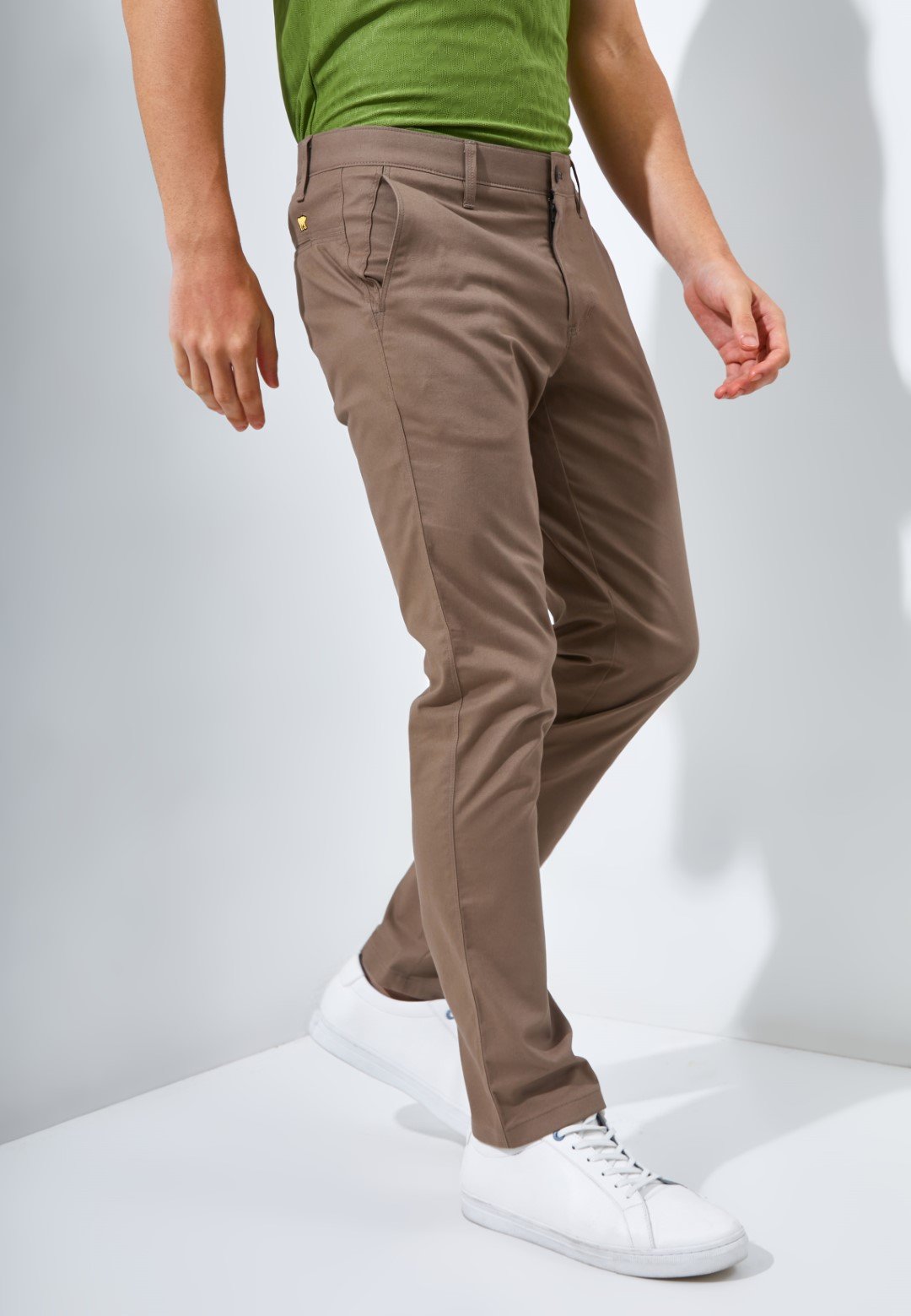 Jack Nicklaus Fox Celana Panjang Pria Slim Fit Khaki - Image 3