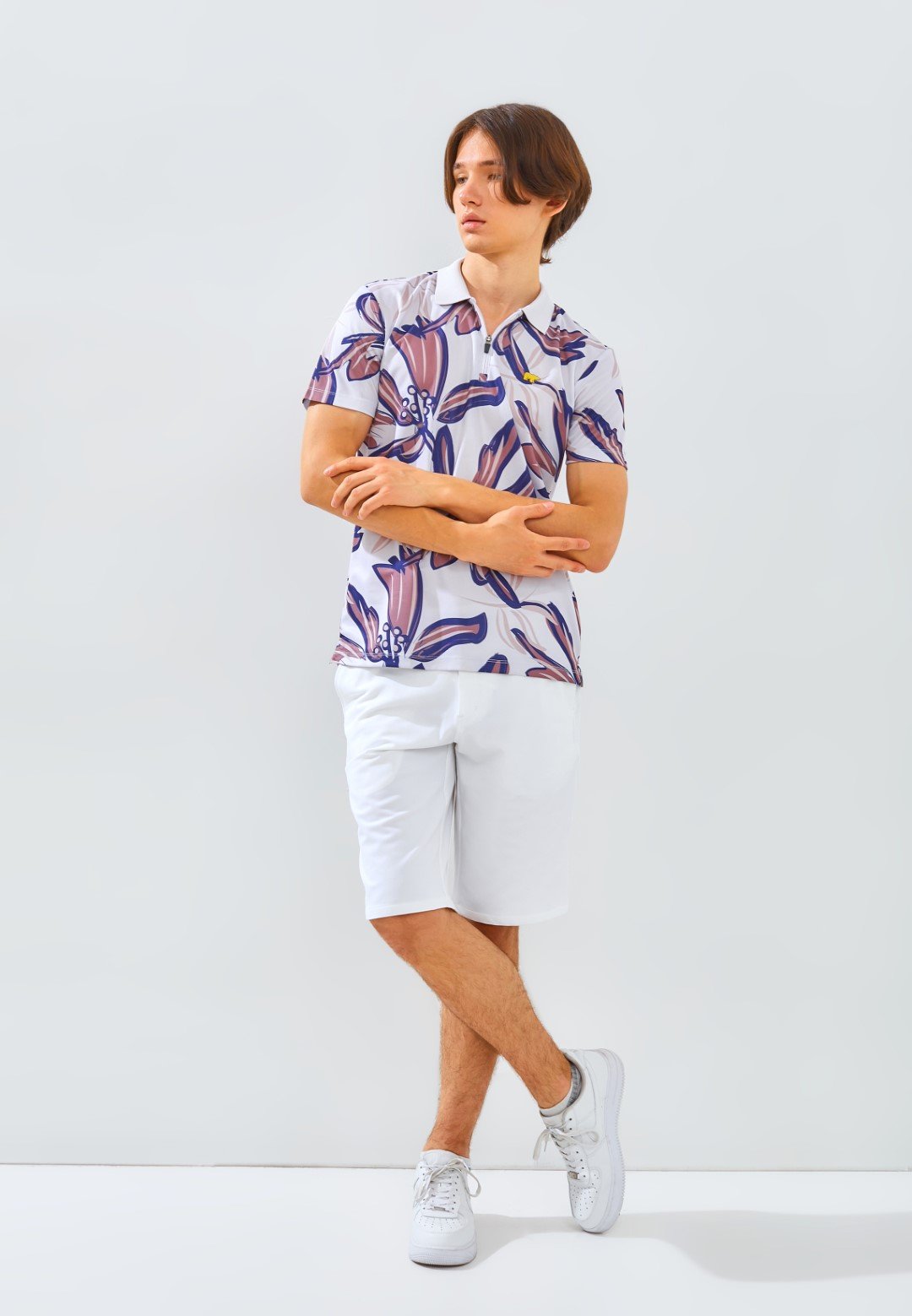 Jack Nicklaus Hibiscus Polo Shirt Pria Slim Fit Light Beige - Image 4