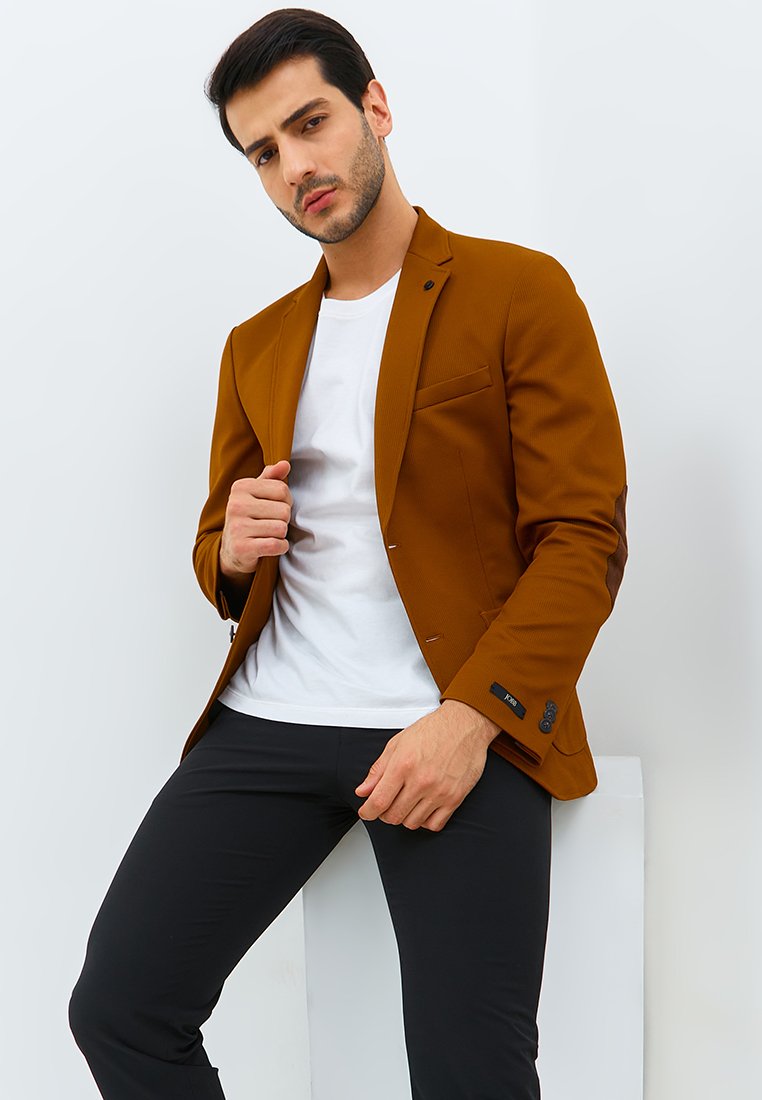 Jobb Hofland-T2 Jas Pria Slim Fit Mustard - Image 2