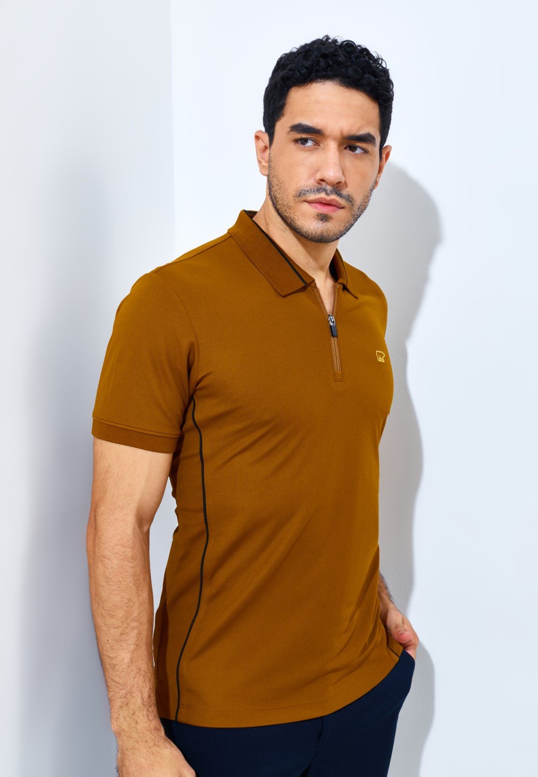 Jack Nicklaus Ion Polo Shirt Pria Slim Fit Tapenade Brown - Image 3