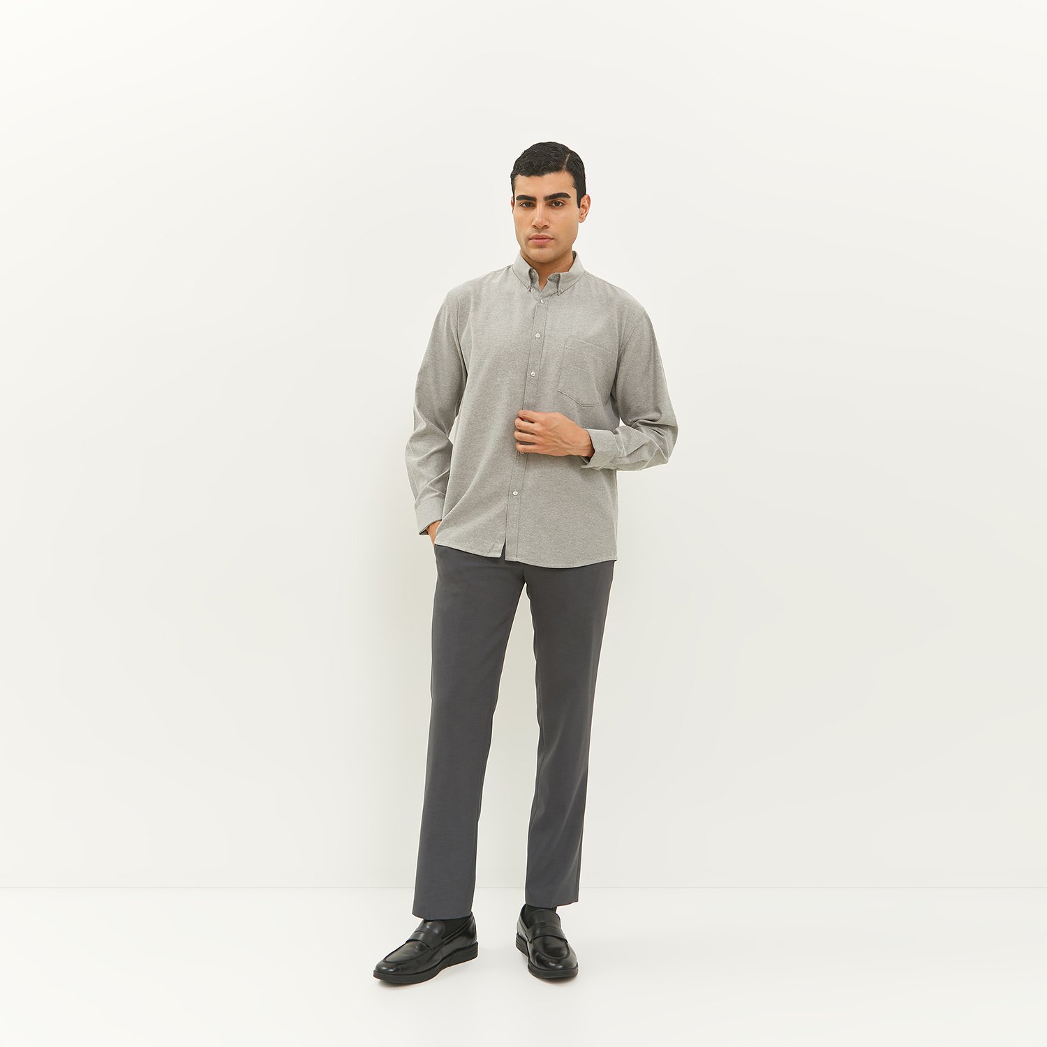 Jobb Abney Kemeja Pria Lengan Panjang Regular Fit Hitam - Image 5