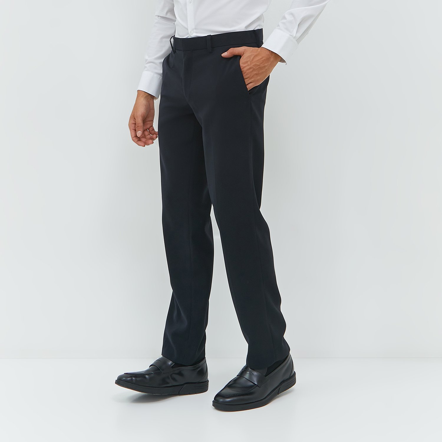 JOBB Bastien Celana Panjang Pria Slim Fit Navy - Image 2