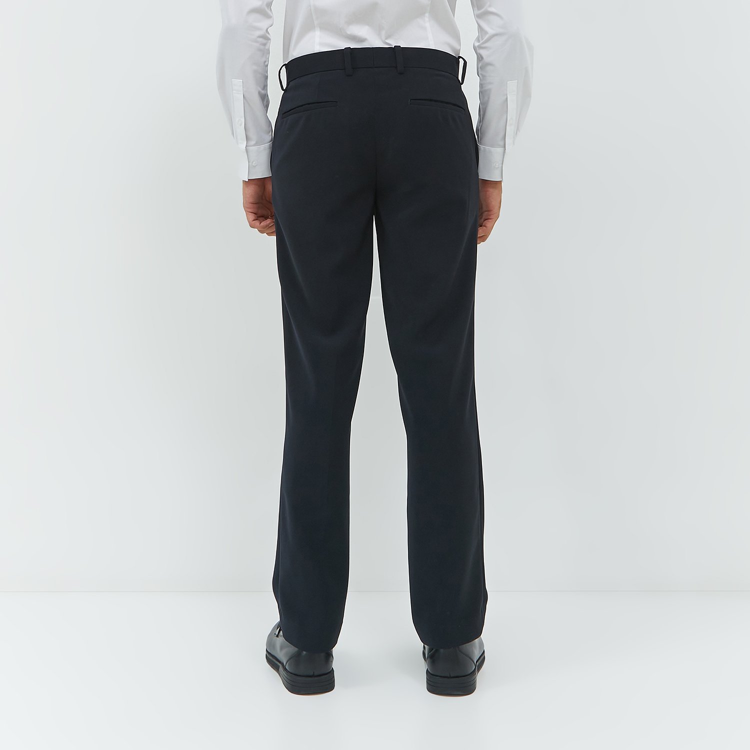 JOBB Bastien Celana Panjang Pria Slim Fit Navy - Image 6