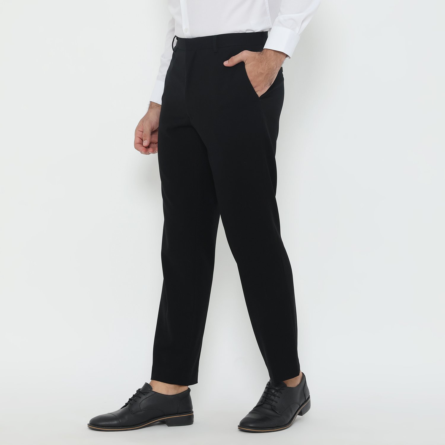 Jobb Opal-B Celana Panjang Pria Regular Fit Dark Black - Image 2