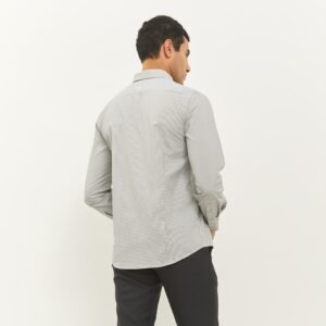 Jobb Rainer Kemeja Pria Lengan Panjang Slim Fit Hitam