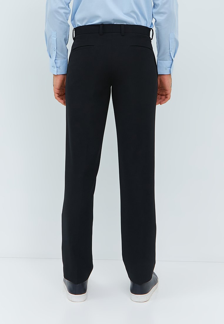 Jobb Joswe Celana Panjang Pria Slim Fit Hitam - Image 4