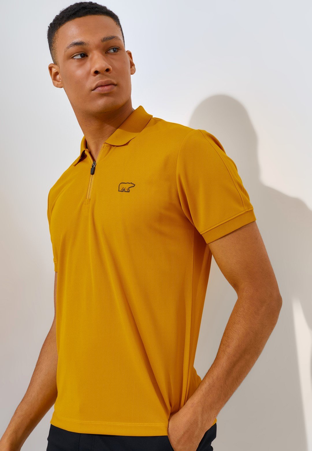 Jack Nicklaus Kenan Polo Shirt Pria Slim Fit Mustard - Image 2