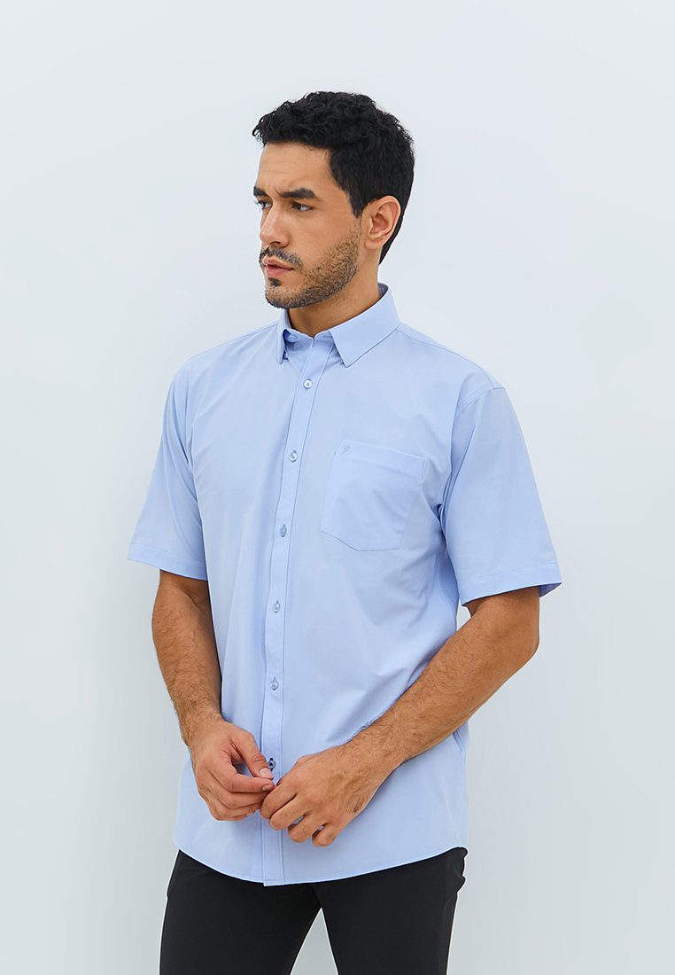 Jobb Minneapolis Kemeja Pria Lengan Pendek Regular Fit Light Blue