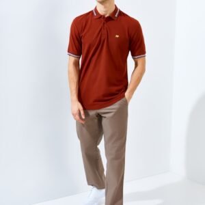 Jack Nicklaus Mustang Polo Shirt Pria Regular Fit Brown Red