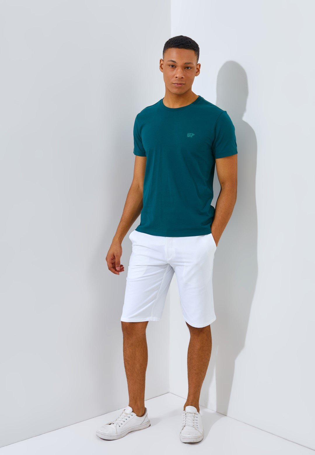Jack Nicklaus Noah T-Shirt Slim Fit Panderosa Green - Image 4