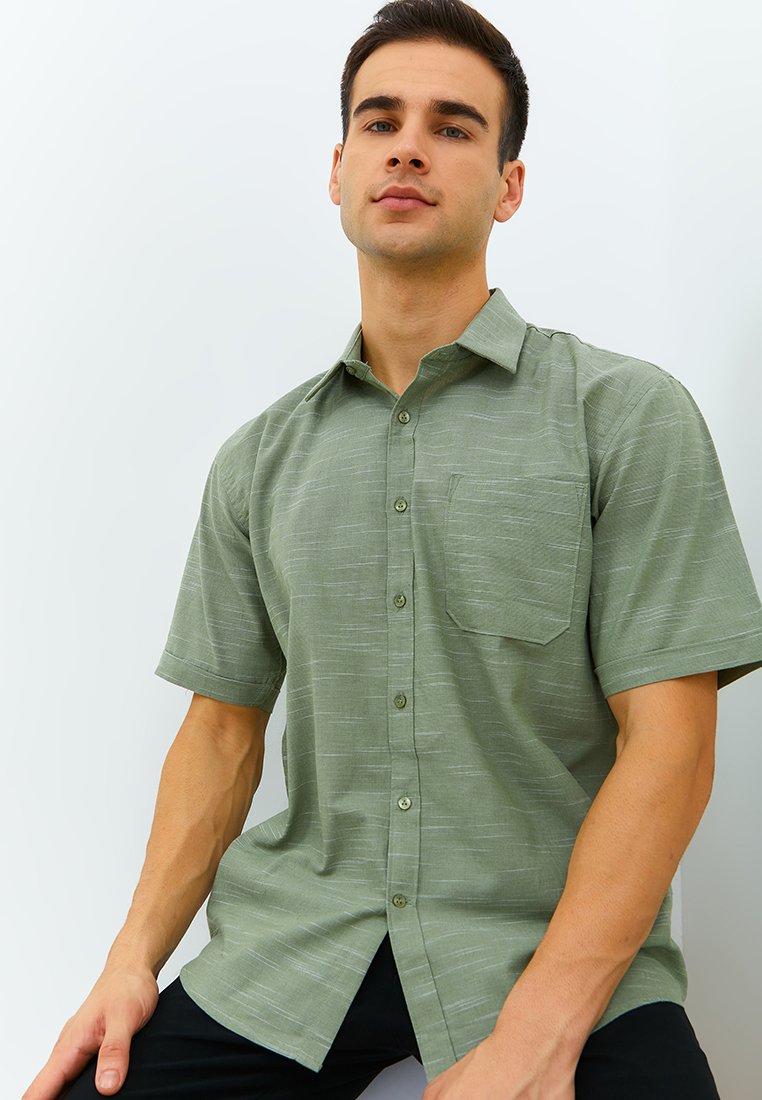 Jobb Pablo Kemeja Pria Lengan Pendek Regular Light Green - Image 4
